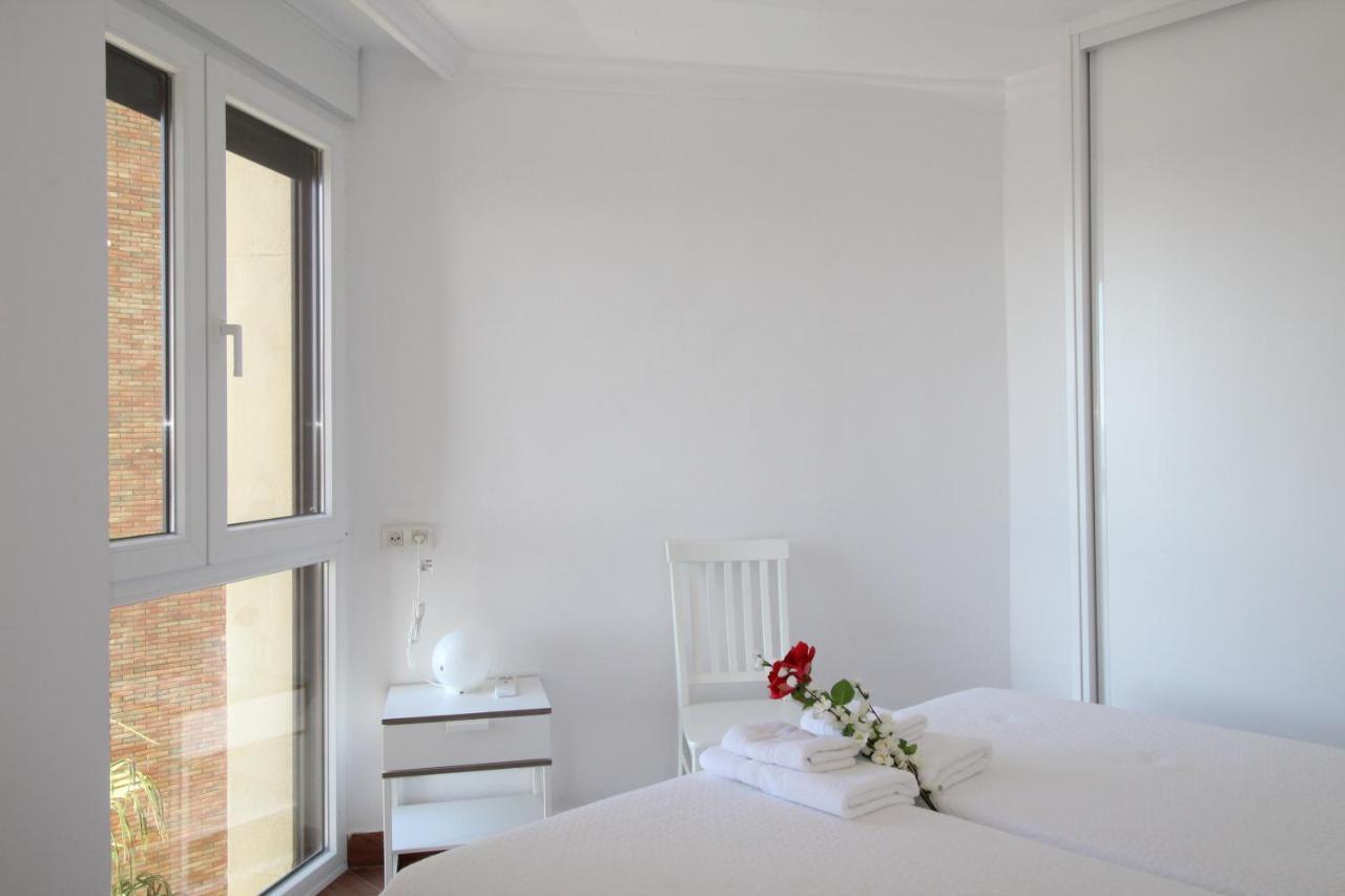 Del Parque Flats La Joya De Malaga Lägenhet Exteriör bild
